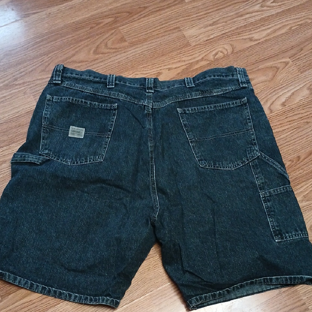 Wrangler Men's Dark Denim Jean Shorts 42